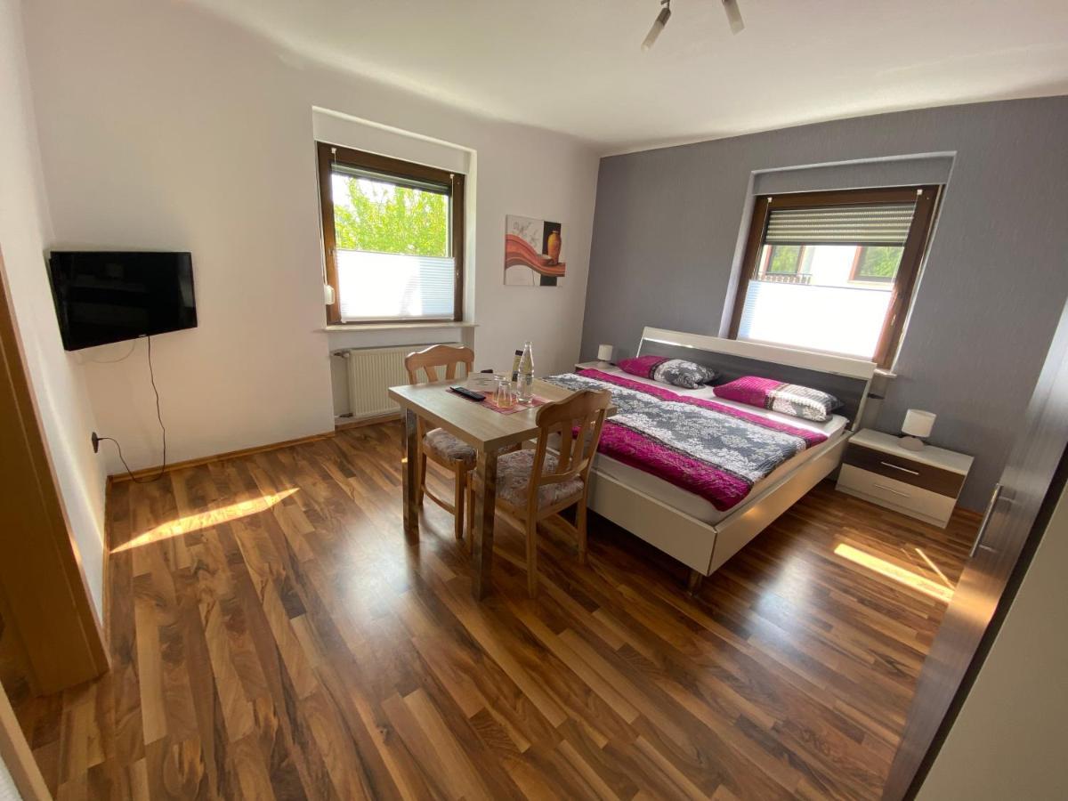 Ferienwohnung Moselnest Piesport Eksteriør billede